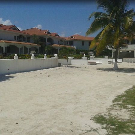 Sands Villas سان بيدرو المظهر الخارجي الصورة